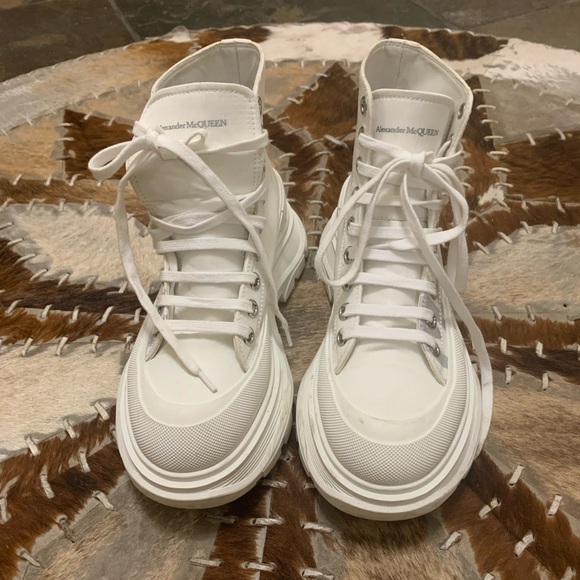 ALEXANDER MCQUEEN - Tread Slick Boot- AUTHENTIC - Picture 2 of 7